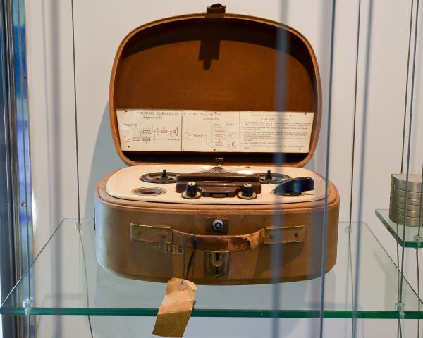Exposição | Rádio